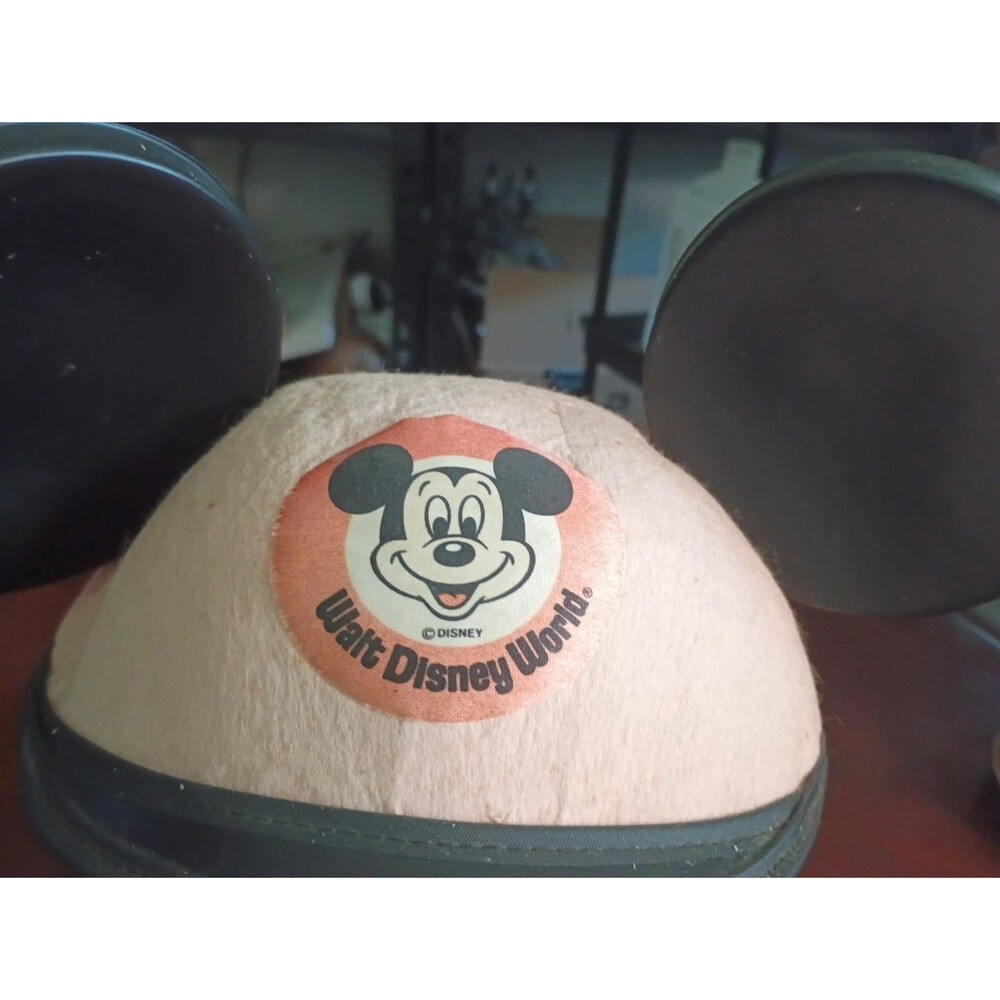 Walt Disney World Mickey Mouse Ears Members Hat is a classic souvenir Clearance